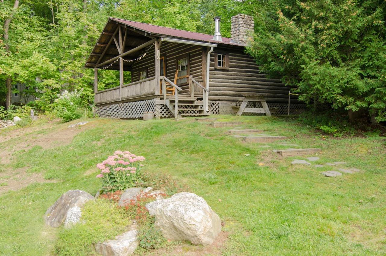 Mountain Lake Cottages Westmore Екстериор снимка