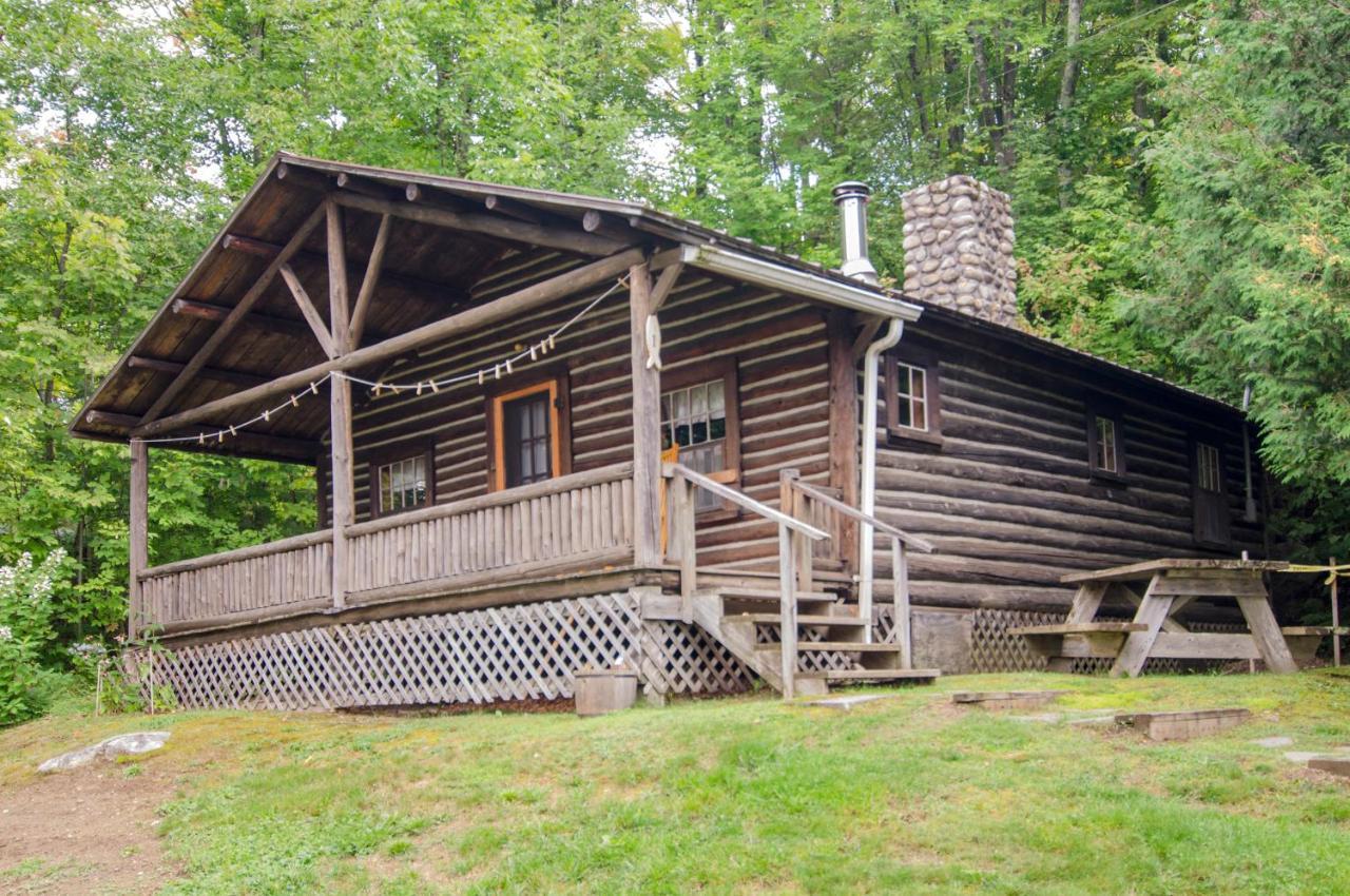 Mountain Lake Cottages Westmore Екстериор снимка