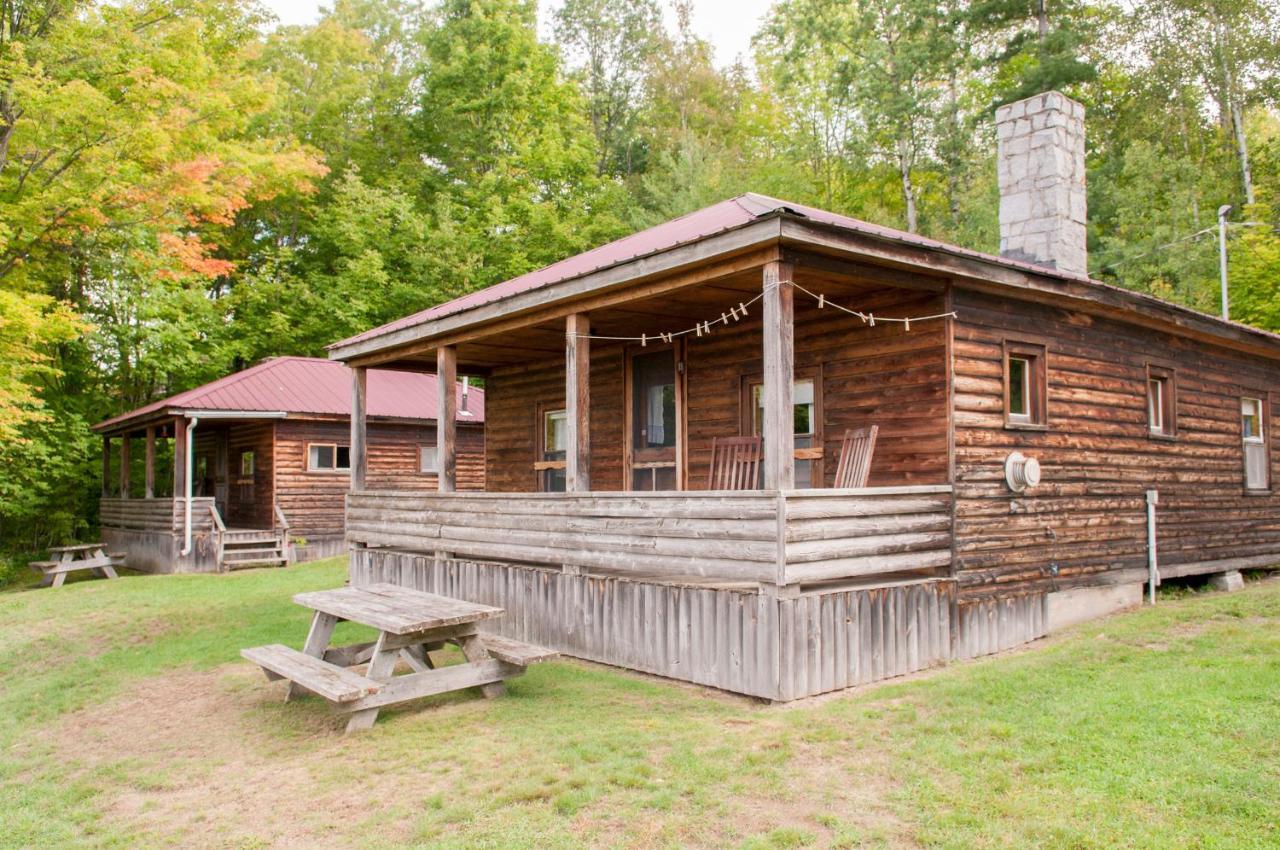 Mountain Lake Cottages Westmore Екстериор снимка